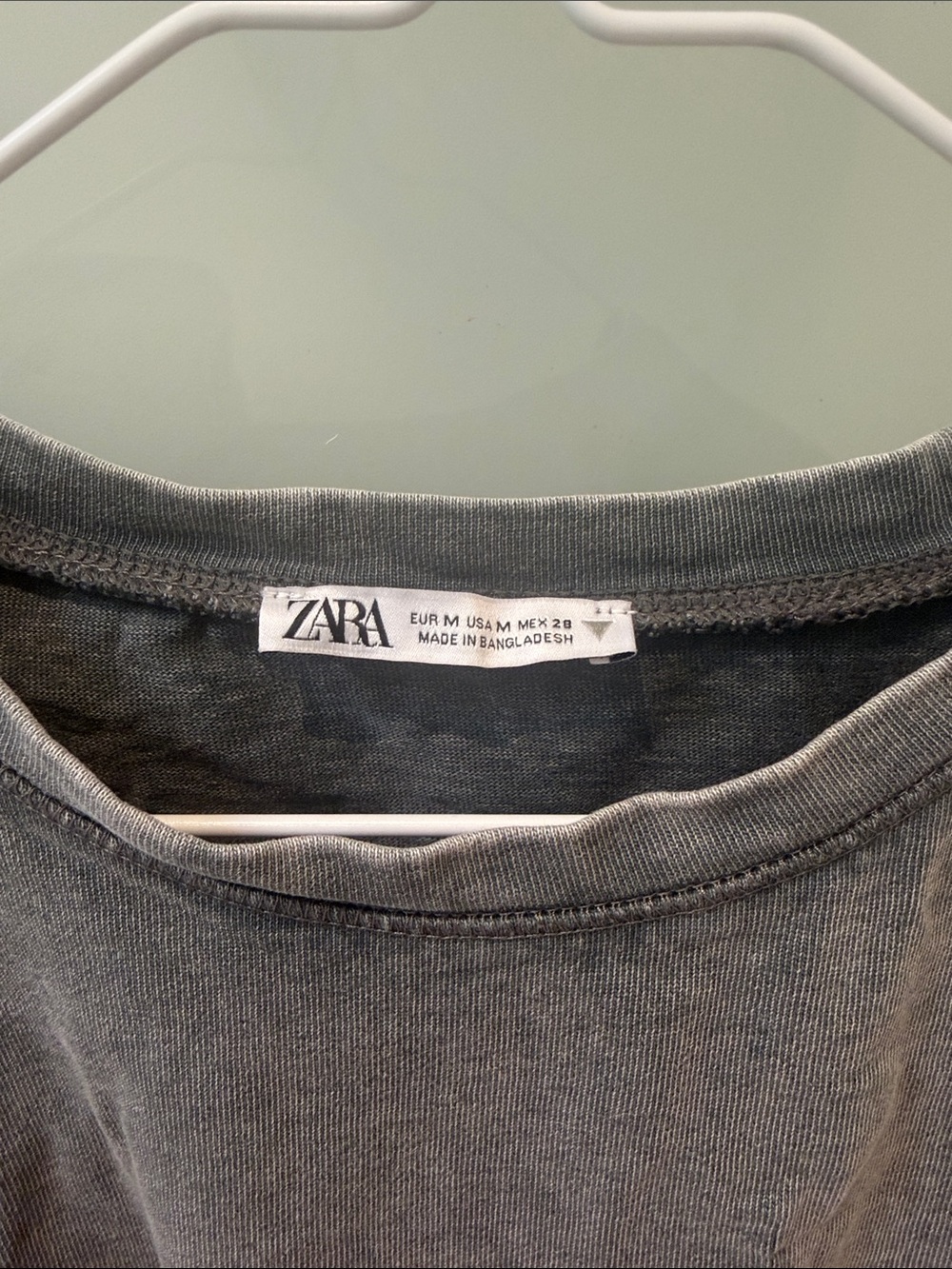 Zara Washed Gray Boxy Cropped Tee - Picture 2 of 3